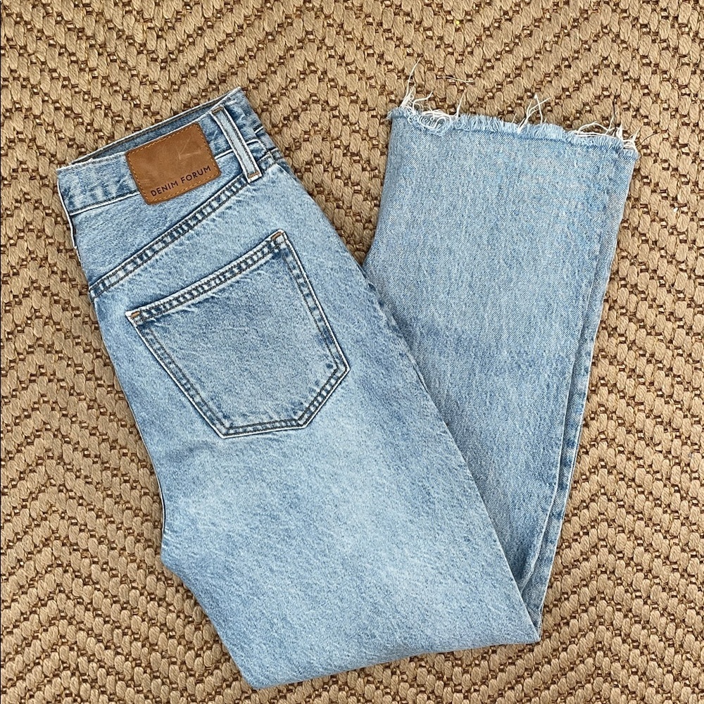 Denim Forum - The Joni High Rise Loose Ankle Blue 25x29